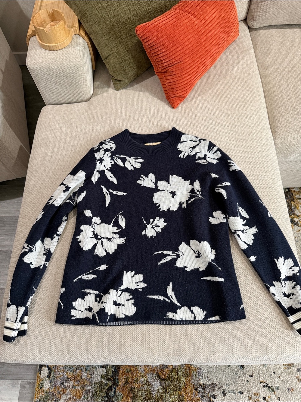 Floral Crewneck Sweater in Navy and White